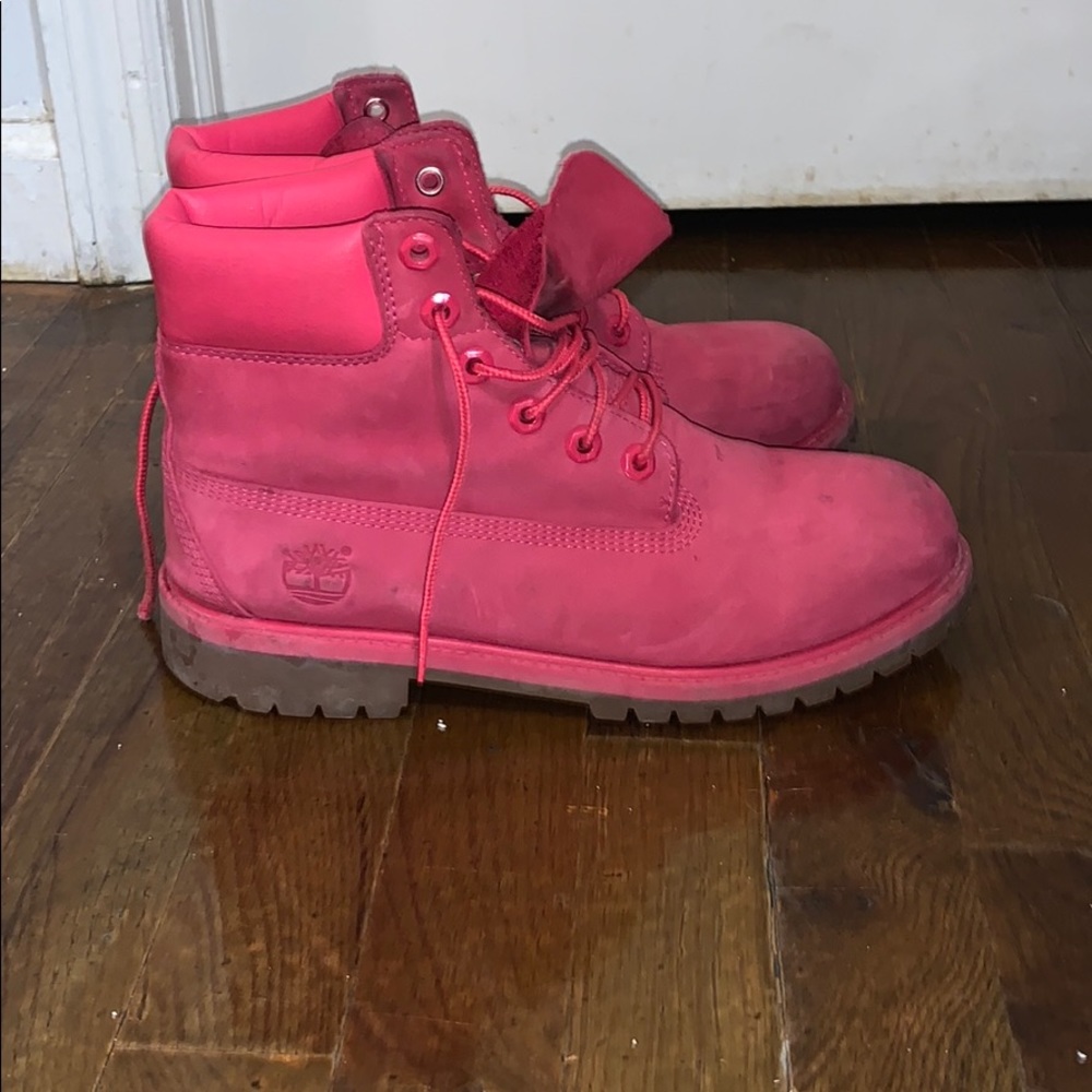 hot pink timberland boots